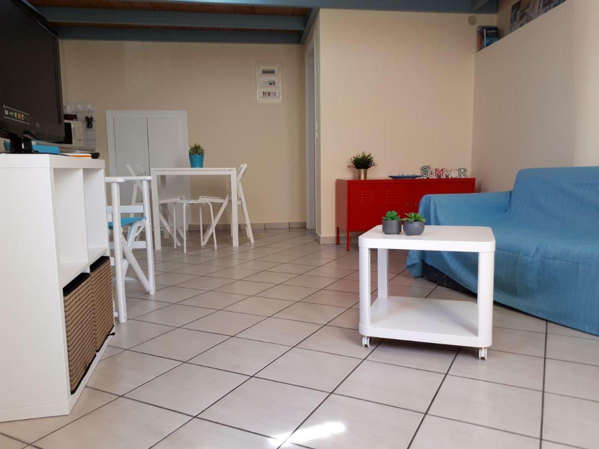 Ermoupolis, Syros City Apartments Ngoại thất bức ảnh