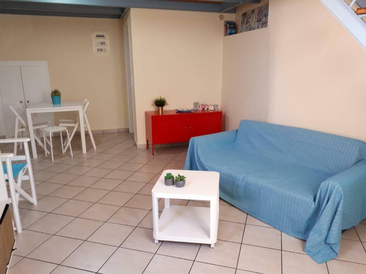Ermoupolis, Syros City Apartments Ngoại thất bức ảnh